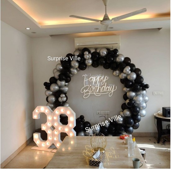 Ring Setup With Chrome Balloons Ring Setup With Chrome Balloons