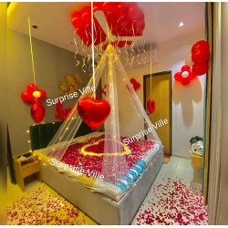 Canopy  With Rose Petals Decoration