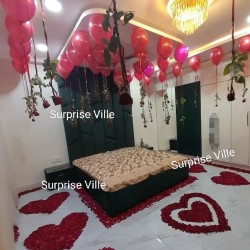 Romantic Decoration with Rose Hanging
